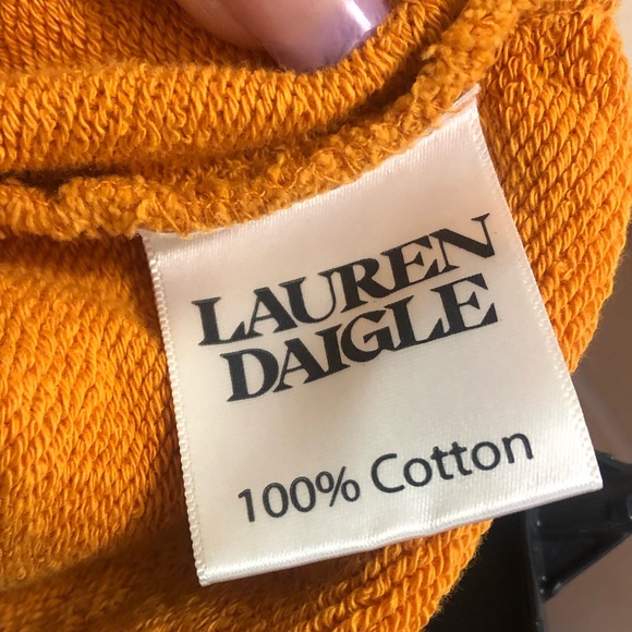 Lauren Daigle Rise Up Revival Tour Sweatshirt - Picture 11 of 12